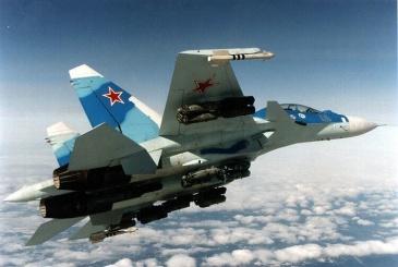 Un SU-30 con la inconfundible estrella roja en el timón.