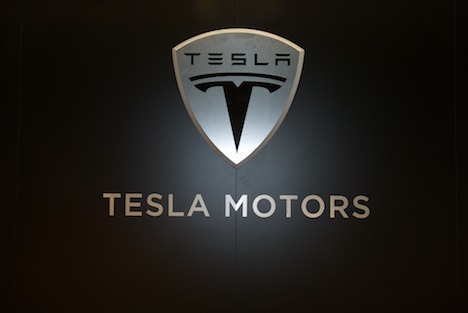 Análisis: Tesla ha ganado más de 100 millones de dólares con el cambio de batería